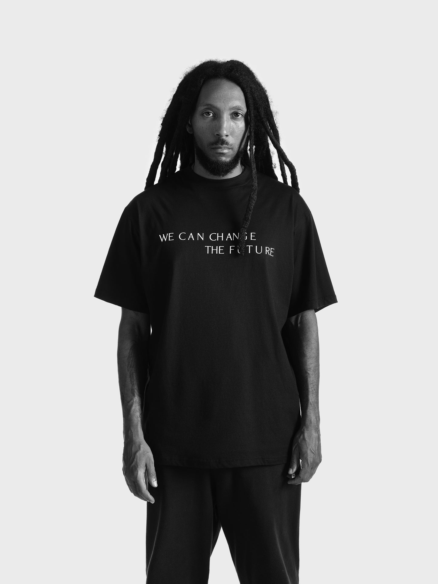 001 / WE CAN CHANGE THE FUTURE / T-SHIRT